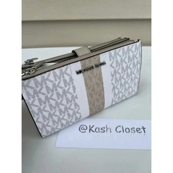 Michael Kors MK Double Zip Wristlet Wallet - Lt Sand Multi - Picture 1 of 8